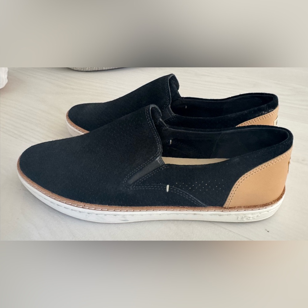 UGG Adley Perforated Suede Slip On Sneakers Sz 8 New no box